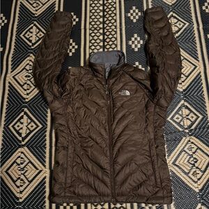 The North Face Women's Dark Brown Quilted Puffer Jacket size M 800 series